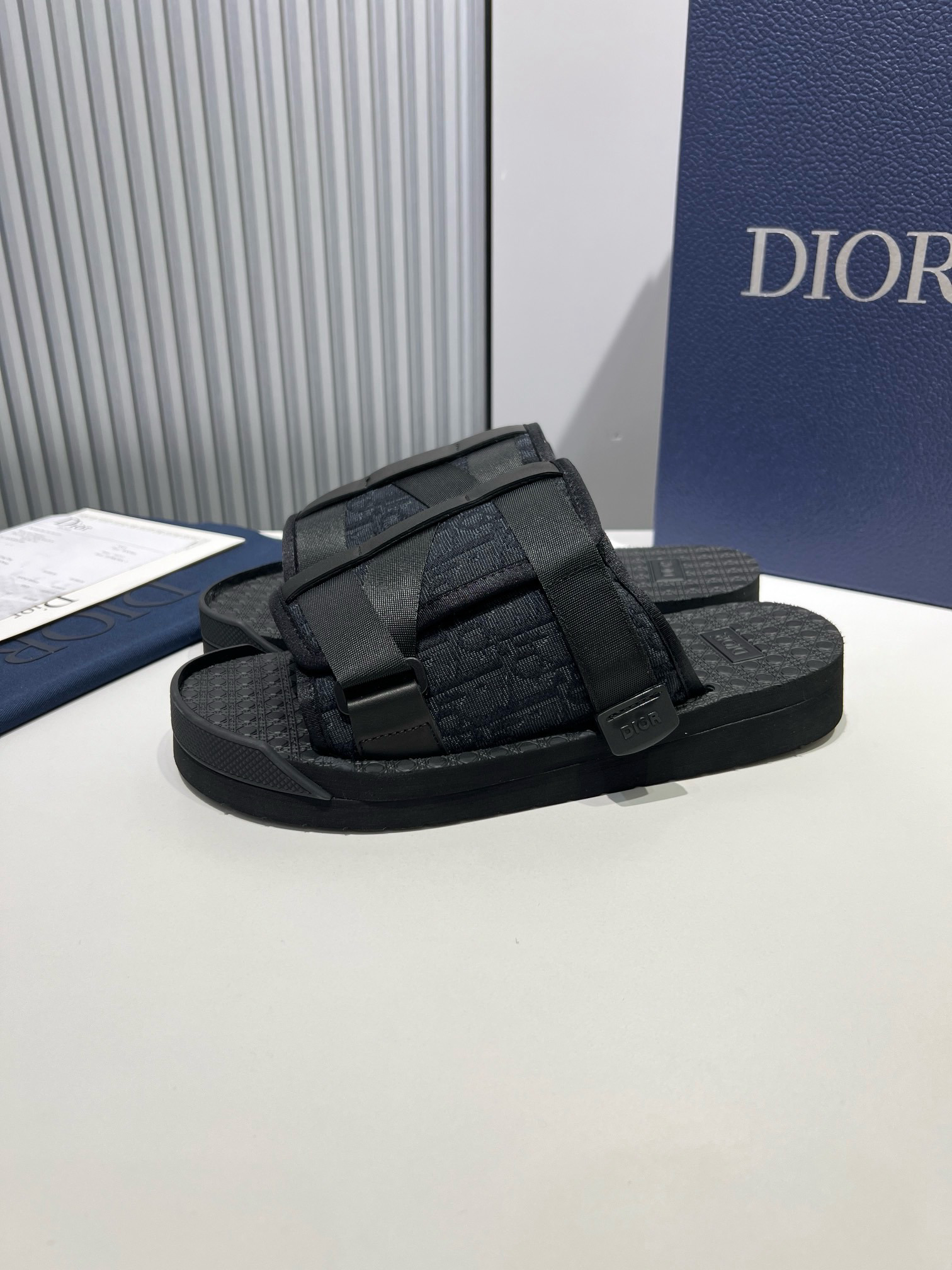 Shoe Men's Sandals Collection — 400f81f8