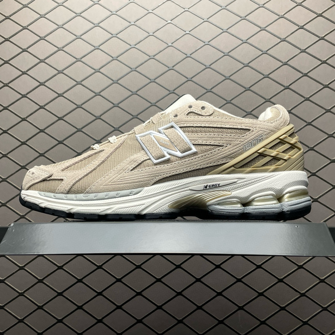 Shoe New Balance sneakers — 0704c582