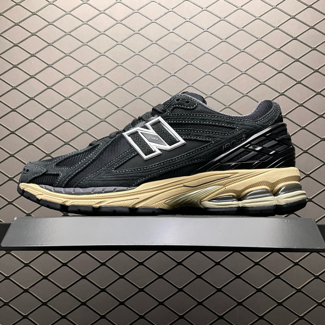 Shoe New Balance sneakers — 2a1041b9