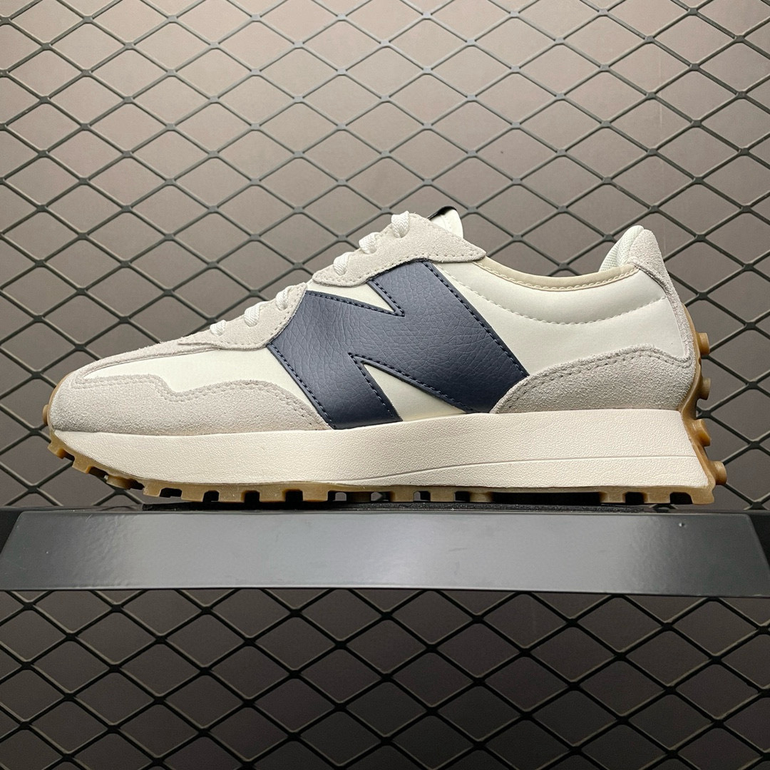 Shoe New Balance sneakers — 8361a994