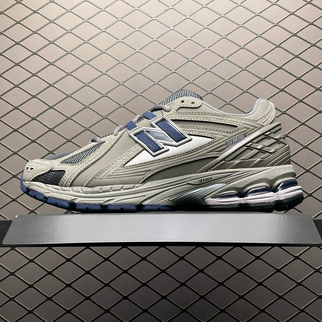 Shoe New Balance sneakers — b39fbe19