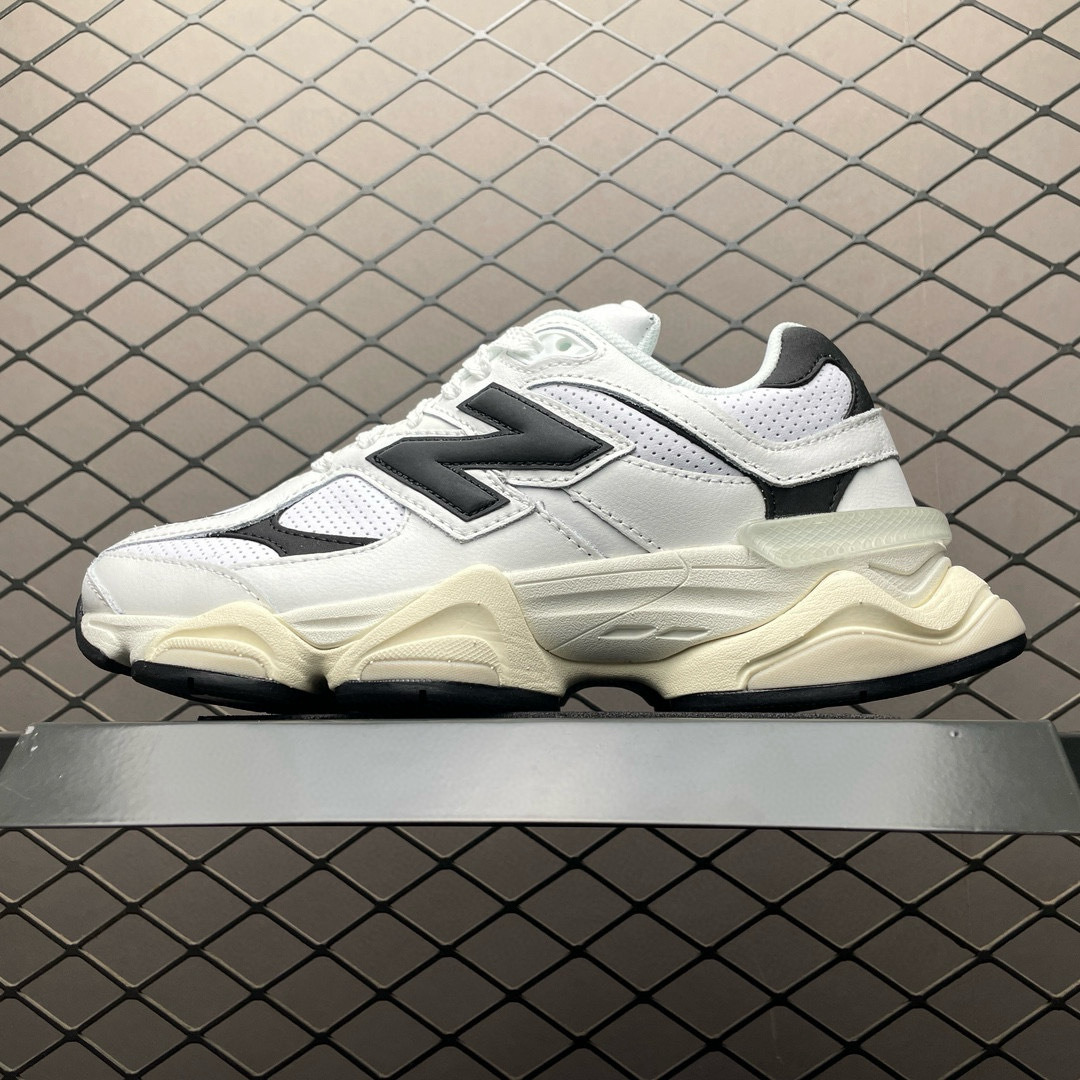 Shoe New Balance sneakers — d284767e