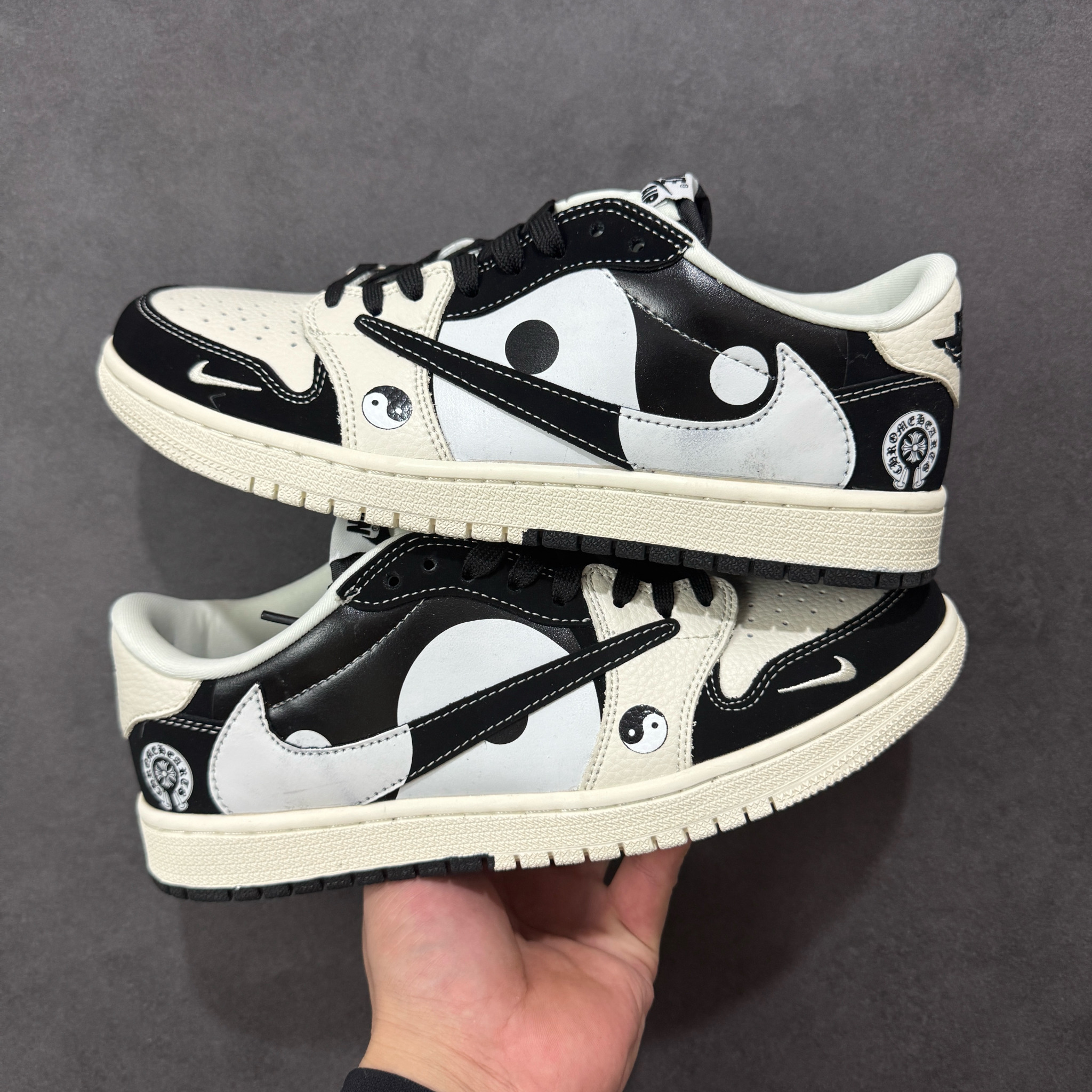 Shoe Nike Shoes — 0f49bf4e angle 1