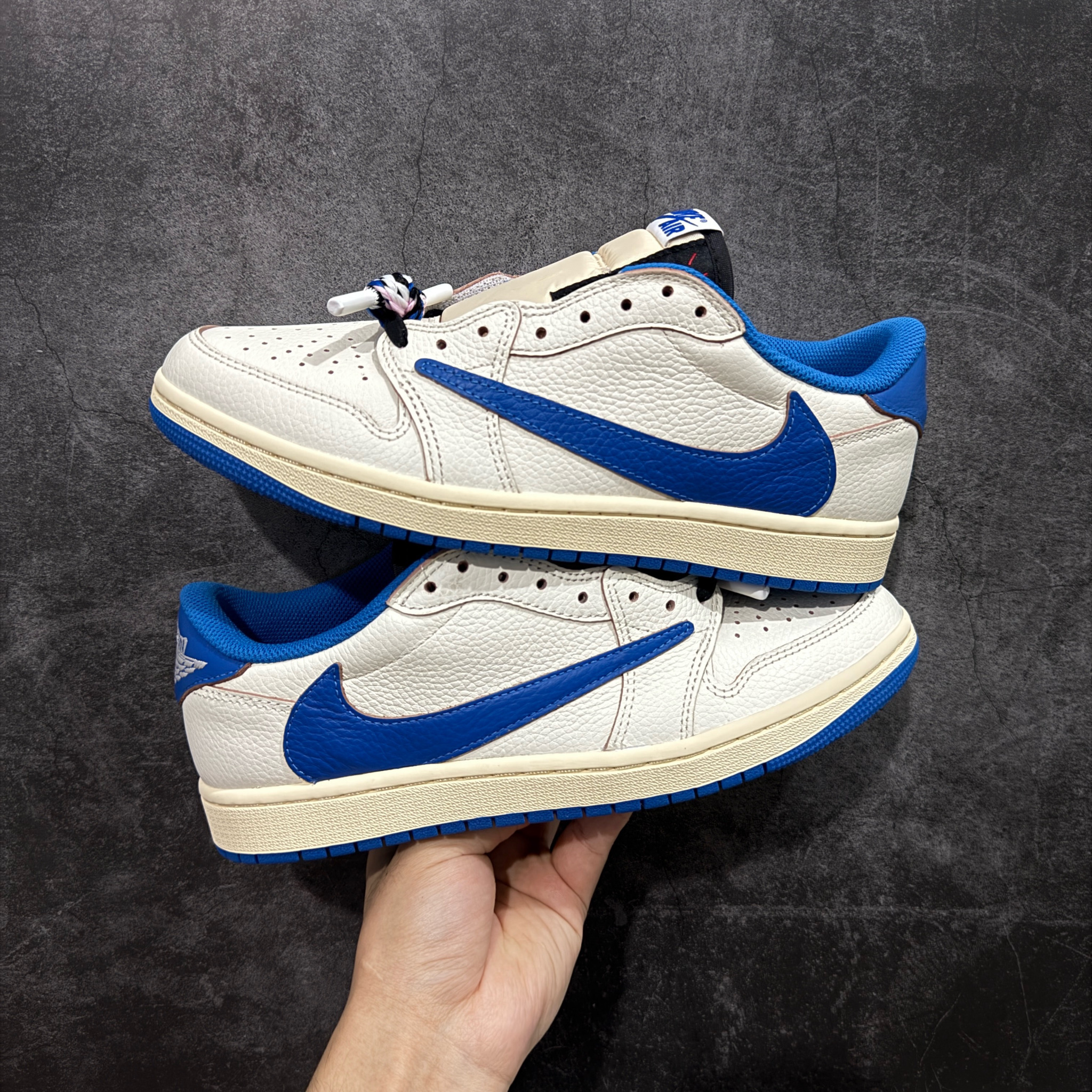 Shoe Nike Shoes — 6a0eda0b angle 1