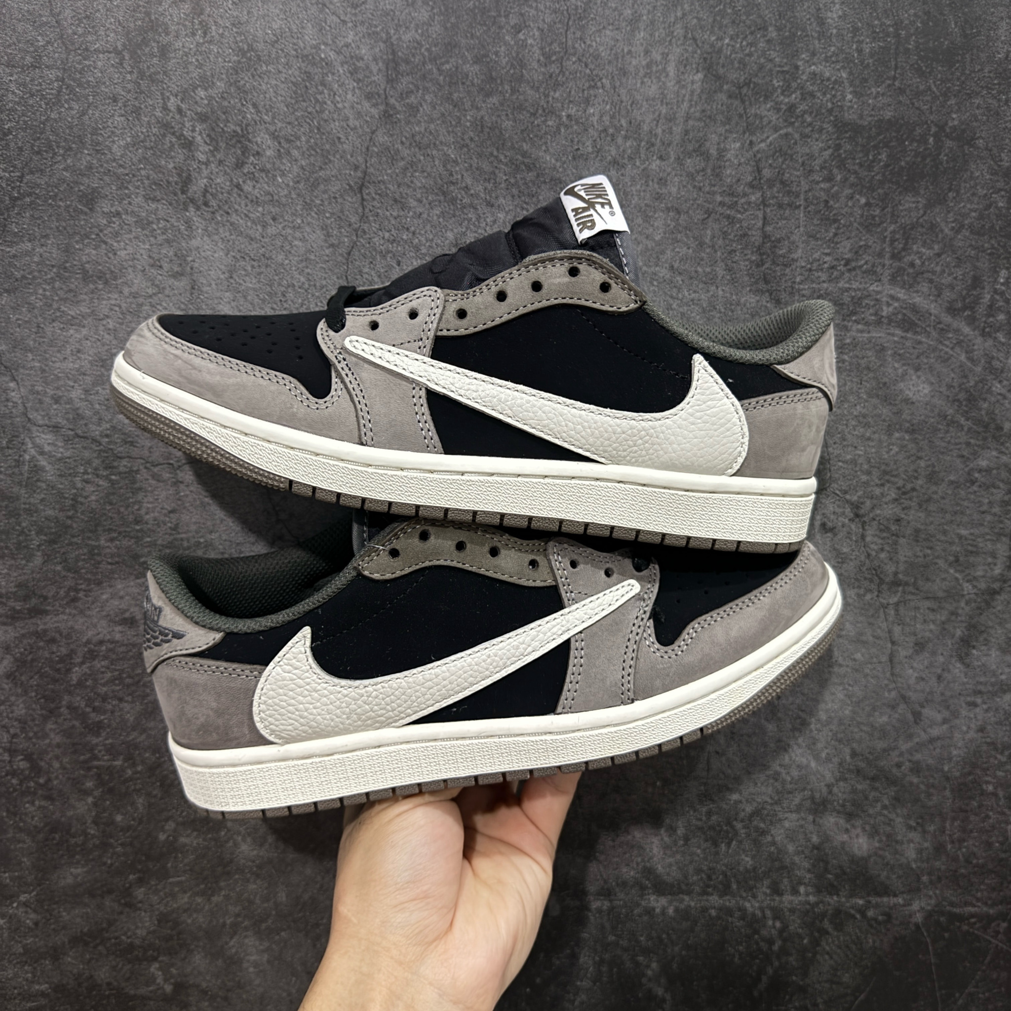 Shoe Nike Shoes — d102f05b angle 1