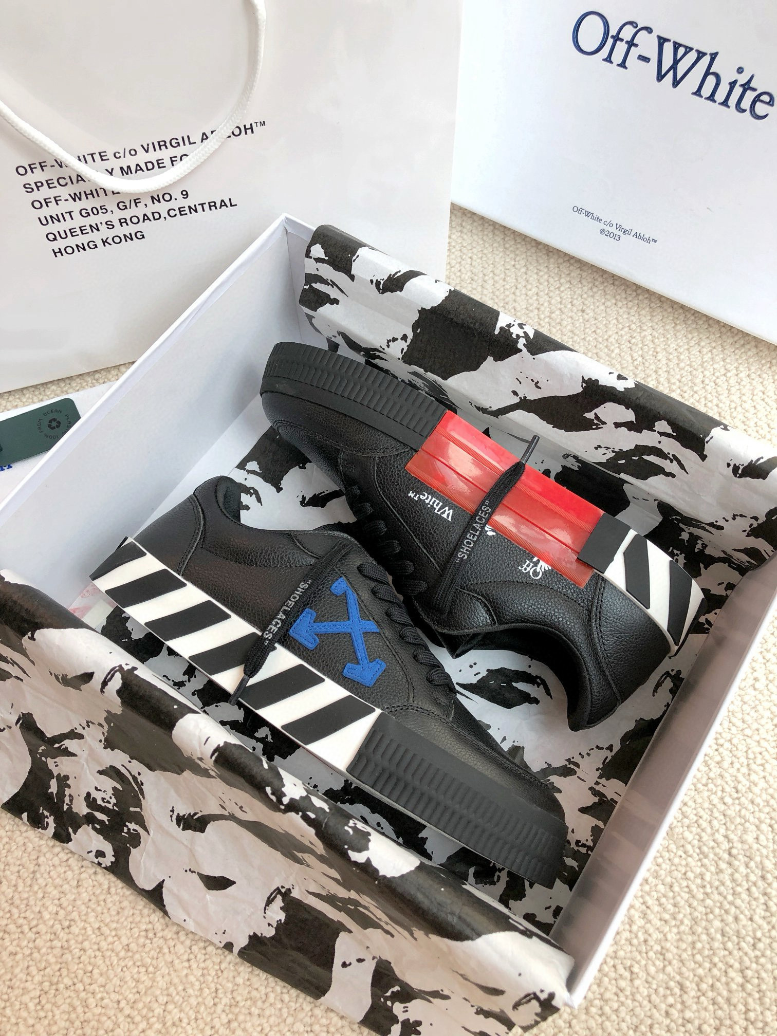 Shoe Off-White Shoes Collection — 7ca0f374 angle 1