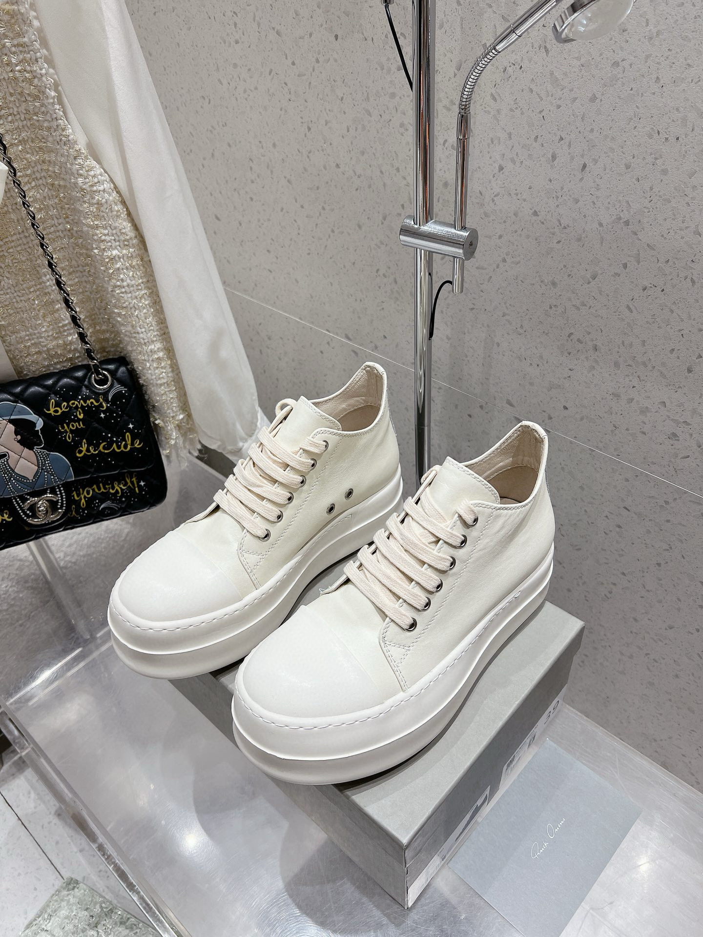 Shoe Rick owens — 9dcf7793 angle 1