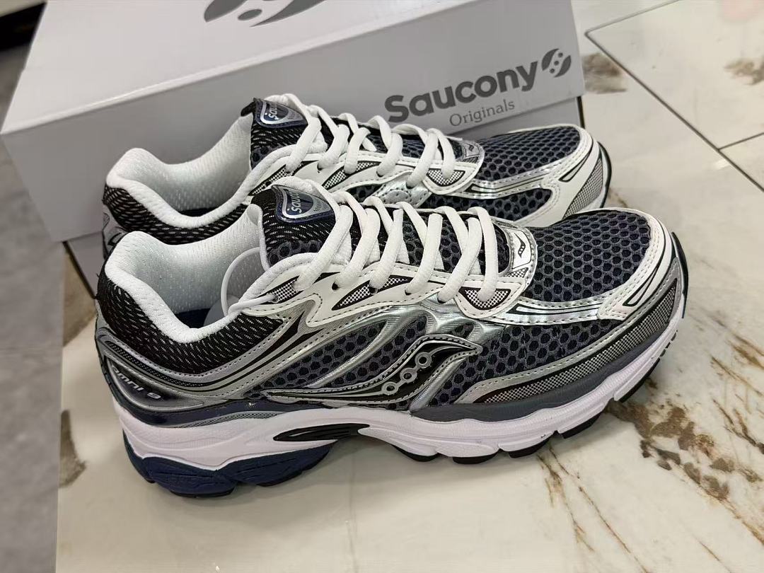 Shoe Saucony — 4ddfb278
