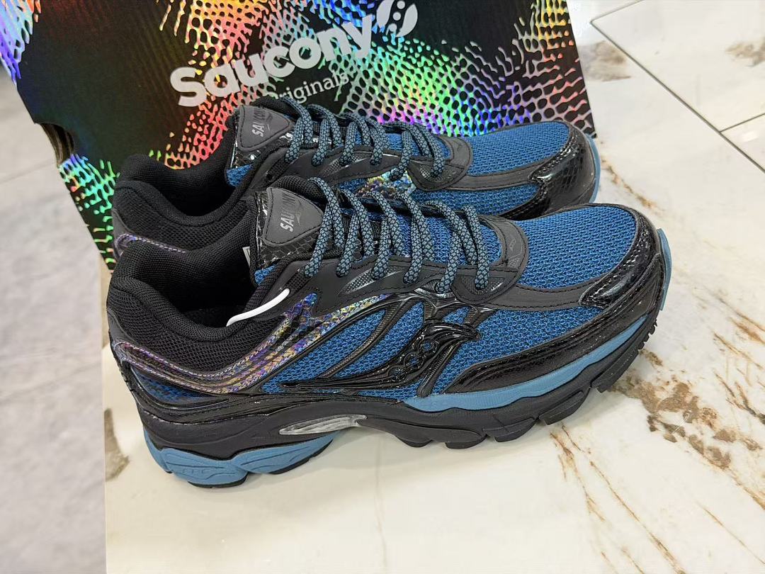 Shoe Saucony — 560a722a