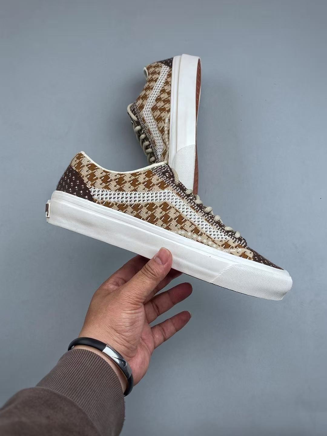 Shoe Vans Old Skool shoes — 16eb689e angle 1