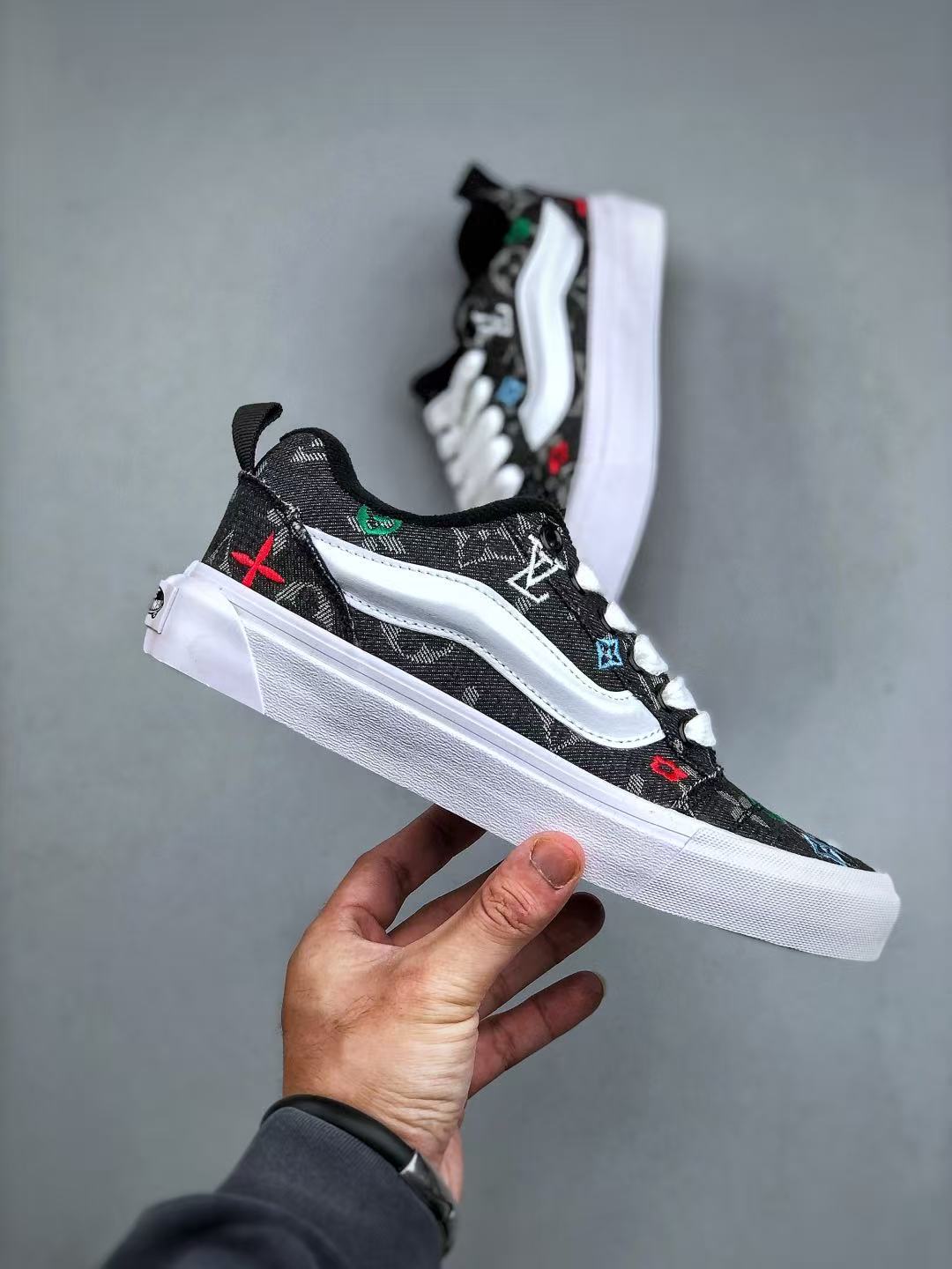 Shoe Vans Old Skool shoes — 3ae4dae7 angle 1
