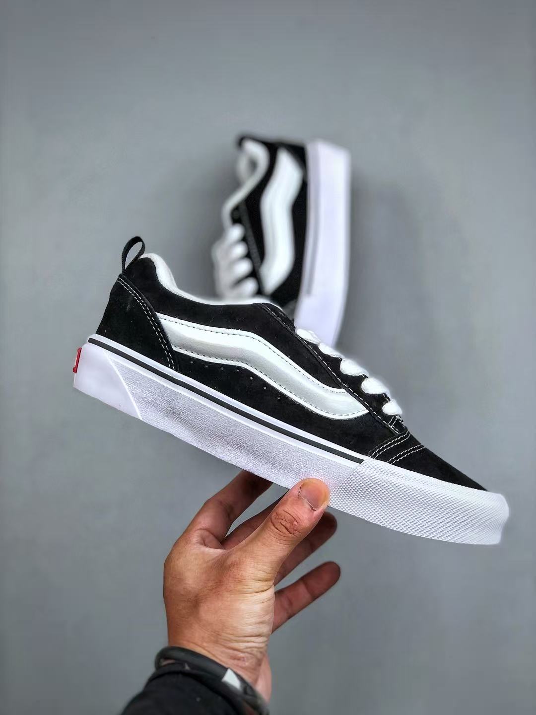 Shoe Vans Old Skool shoes — 628d6260 angle 1