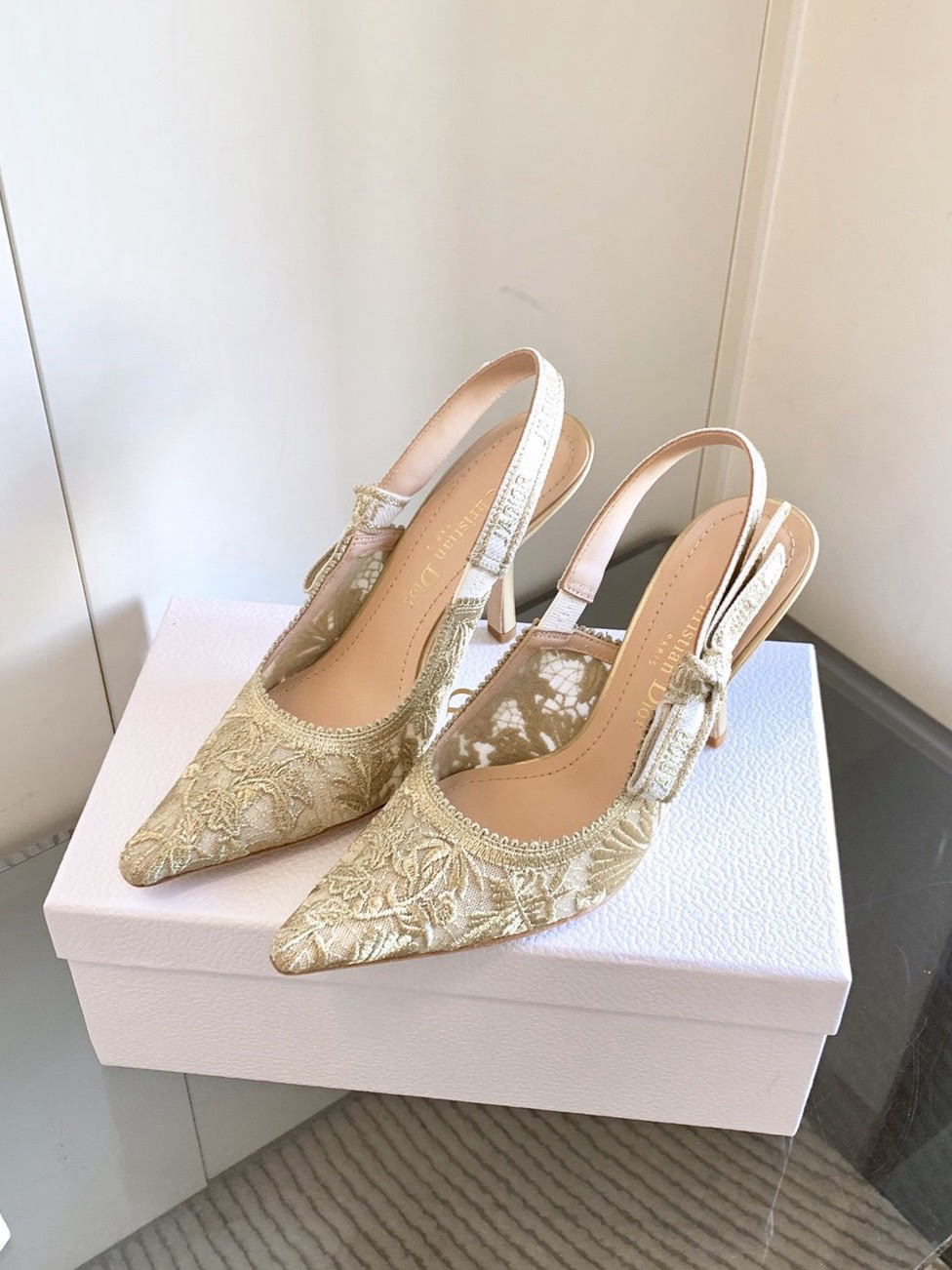 Shoe Women Sandals — fc2bb827