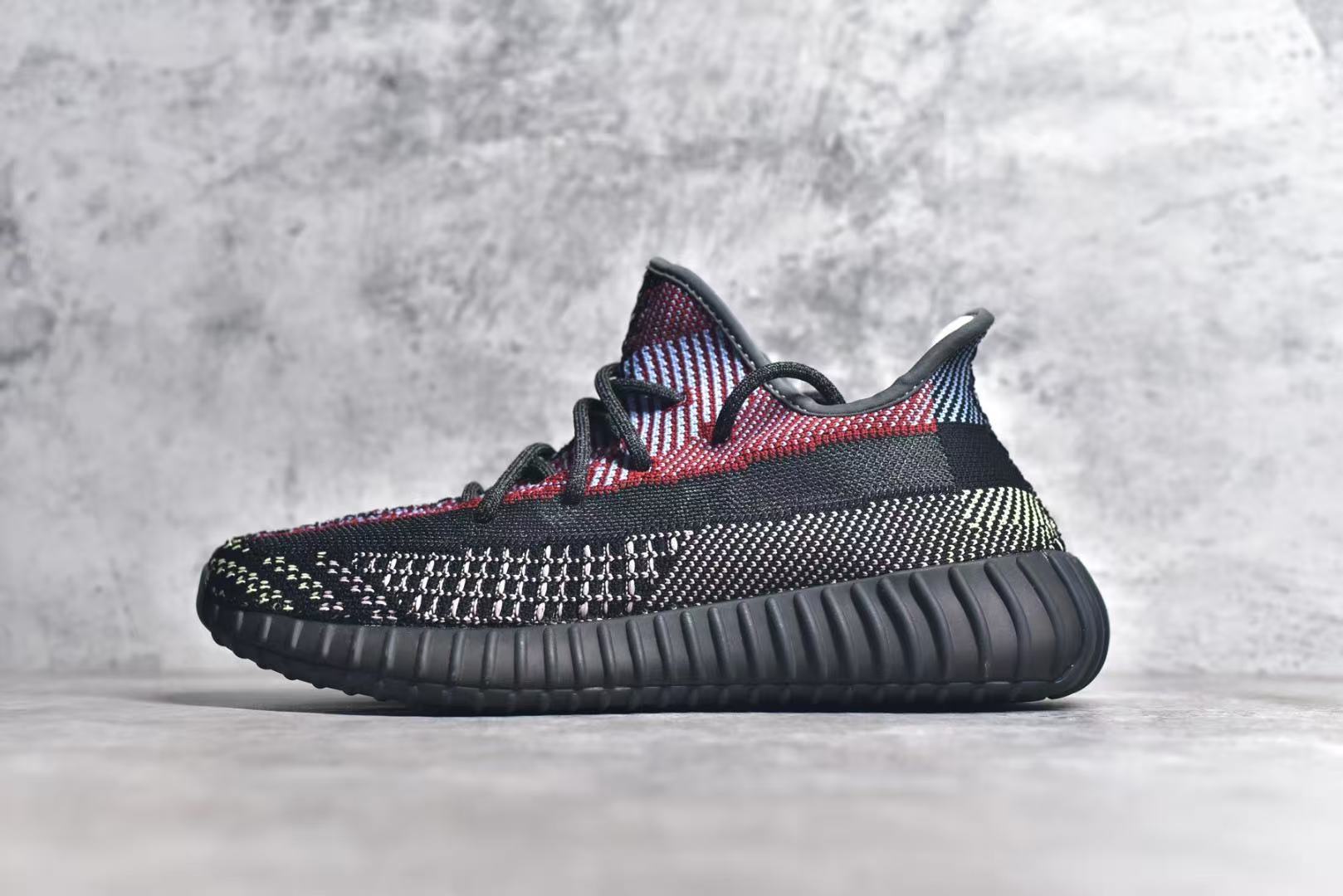 Shoe YEEZY — 29f81bb5 angle 1