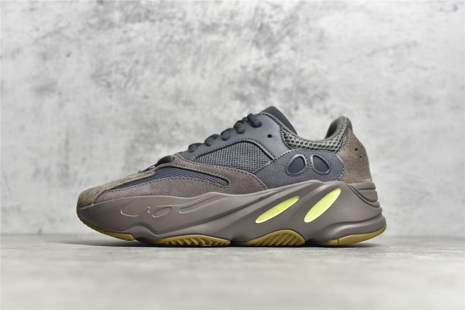 Shoe YEEZY — f14a09ad