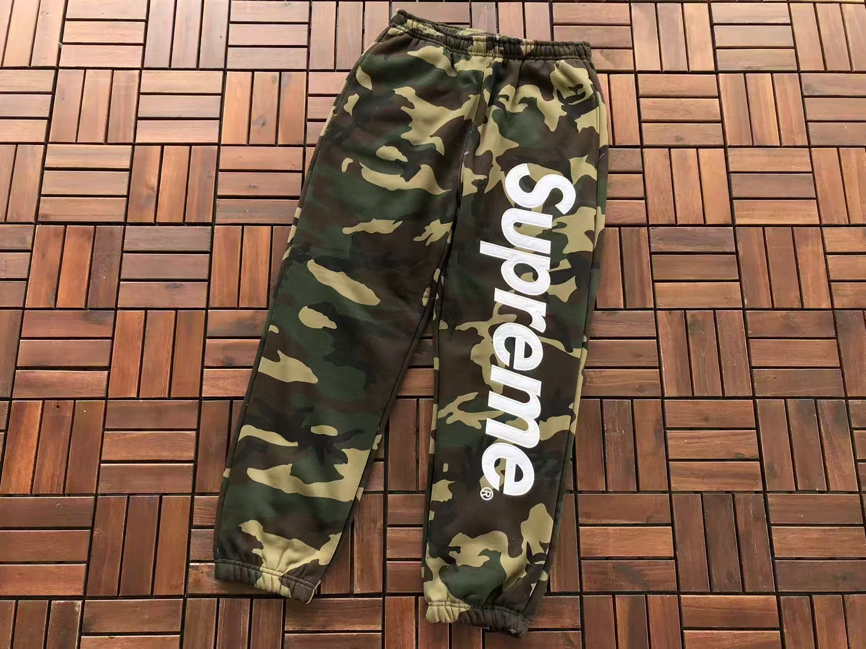 Supreme Hoodie — 75a2f901