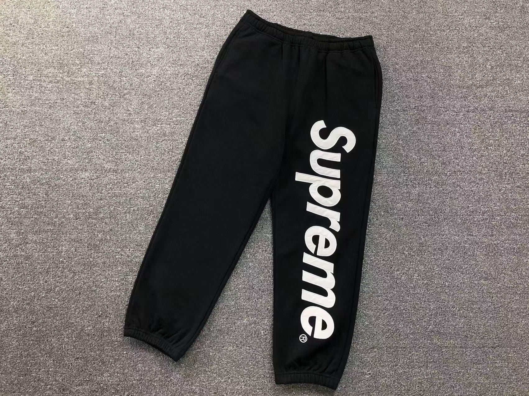 Supreme Hoodie — dea69e41