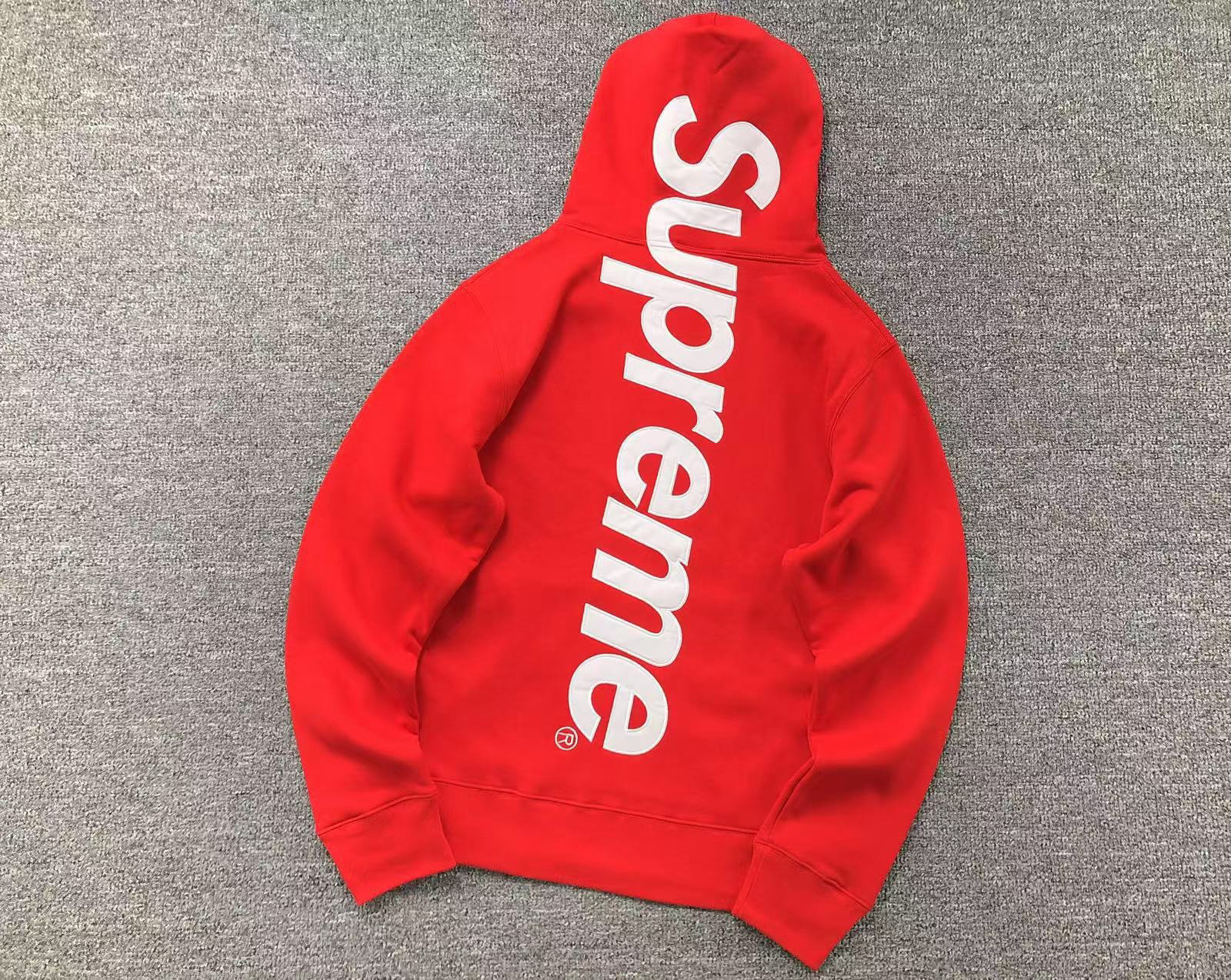 Supreme Hoodie — e88e8e58