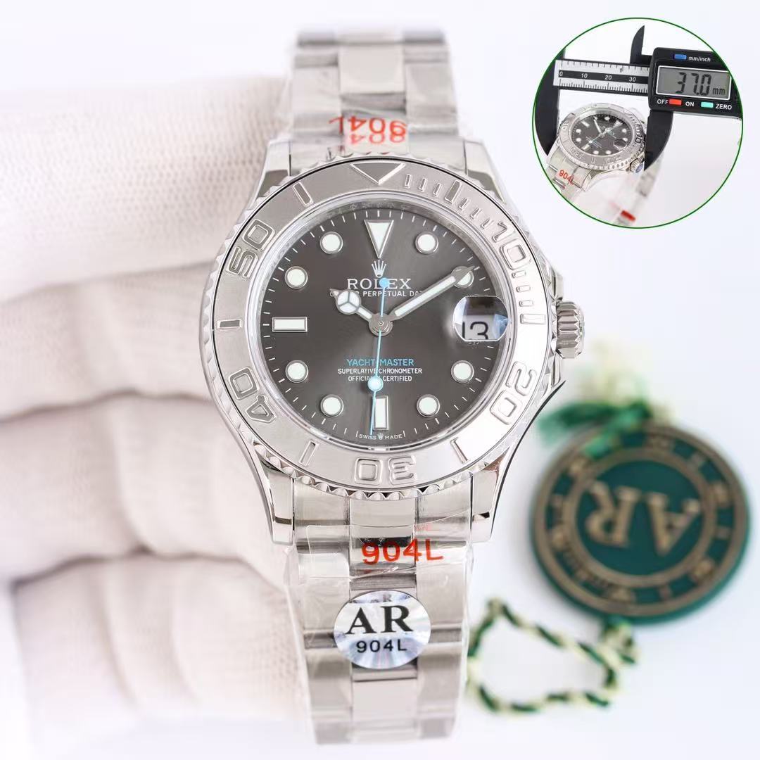Watch — 44a79db5 angle 1
