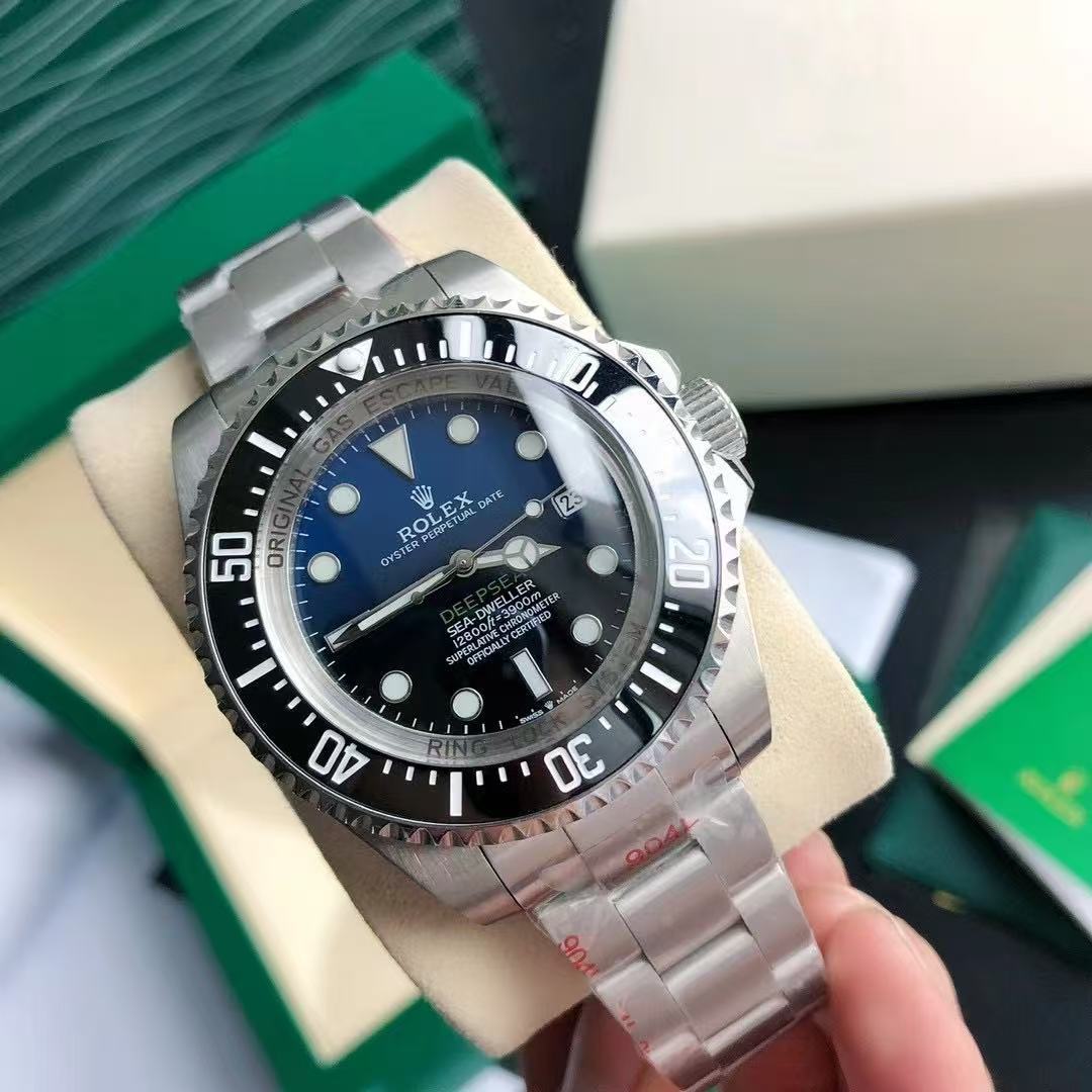 Watch — 89f05e1c angle 1
